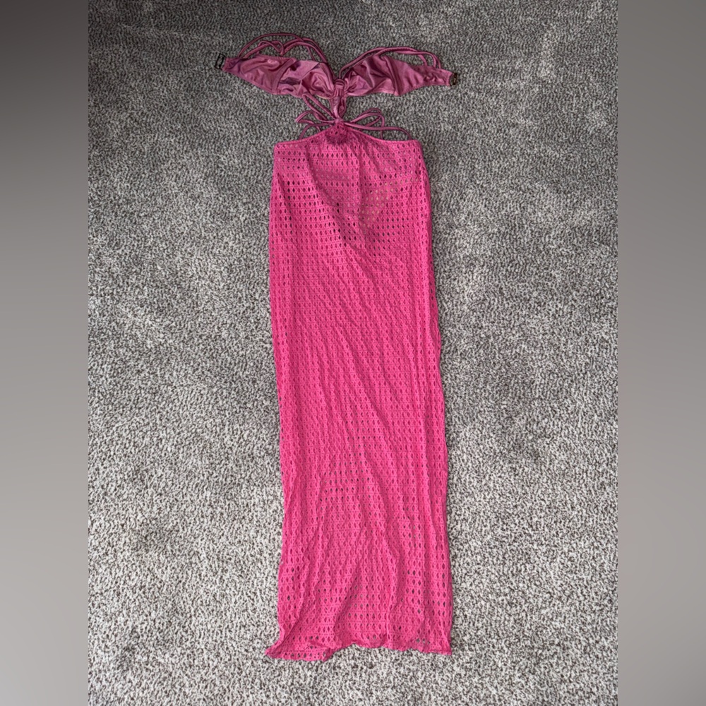 Pink Halter Maxi Dress patbo